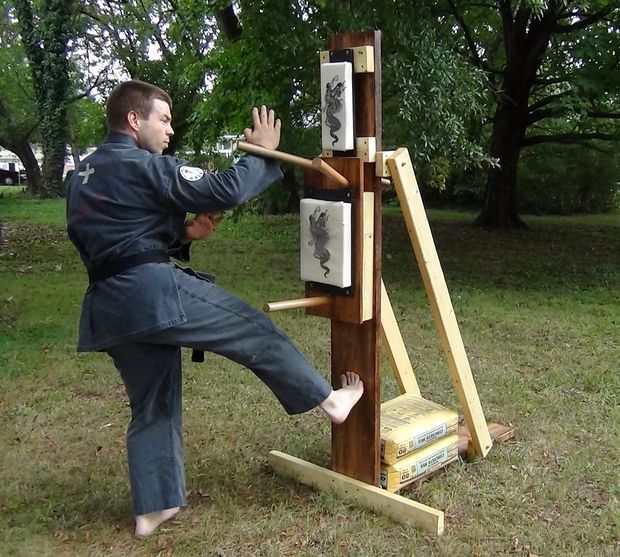Karate Wooden Dummy | Wooden dummy, Martial arts techniques, Martial